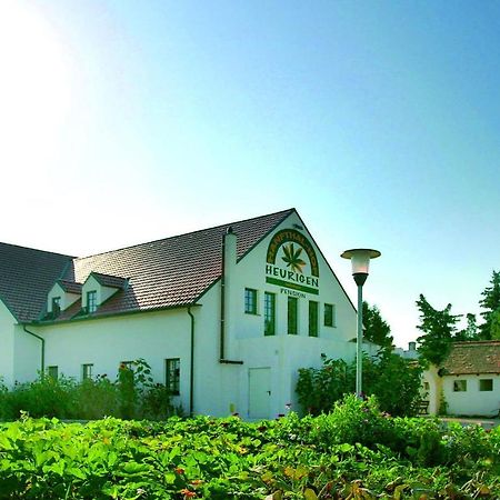 Hanfthal-Hof Laa an der Thaya Buitenkant foto