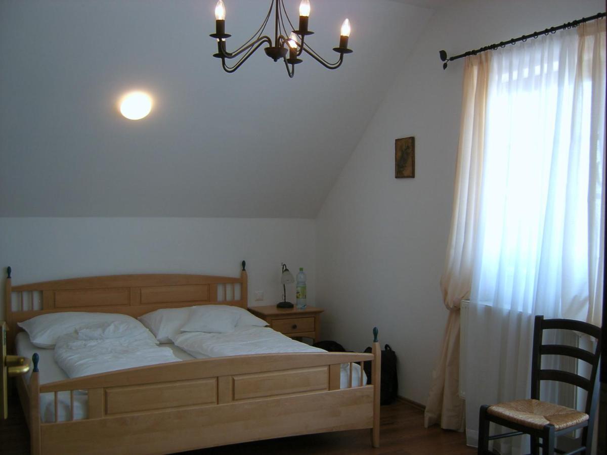 Hanfthal-Hof Laa an der Thaya Buitenkant foto
